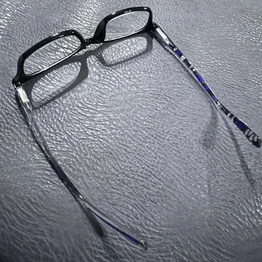 RORY Women’s  Blue Speckled Eyeglass